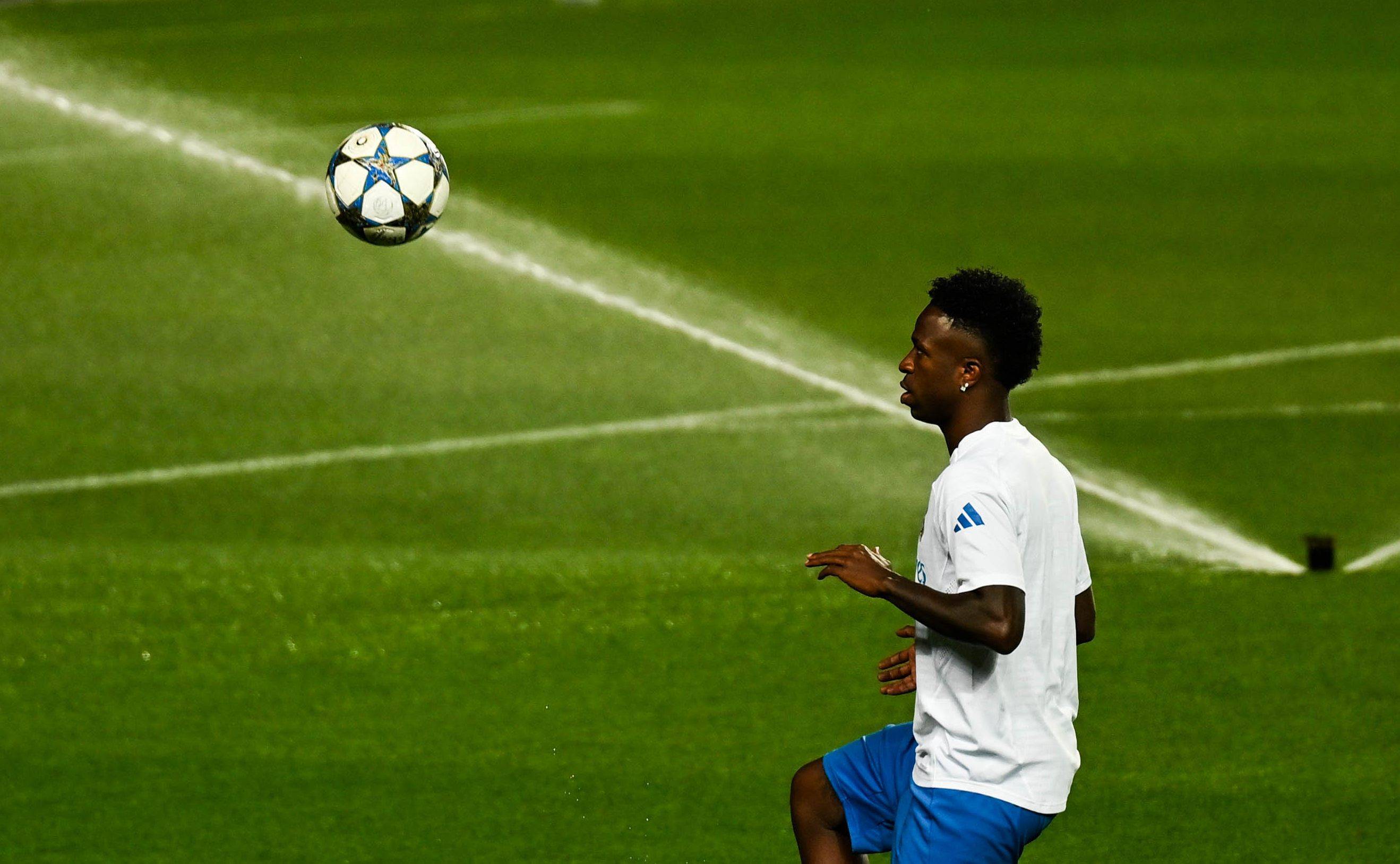 赛后上海申花备战欧冠，遗憾出局细节曝光，压力陡增，临场指挥获称赞(大运女篮决赛中美争冠录像回放)