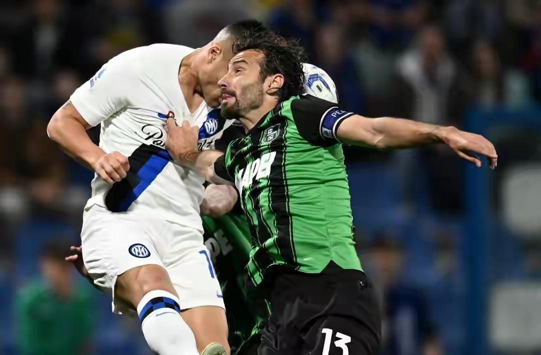 关于转折点！国际米兰止住颓势，意甲加时末段攻防权衡，气氛紧张，赛程密集仍需轮换的信息