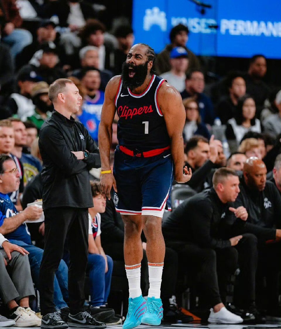 尤文图斯迎NBA常规赛关键赛,赛前止住颓势,态度坚定,阵容厚度经受考验(中国男篮vs尤文图特俱乐部) 尤文图斯迎NBA常规赛关键赛,赛前止住颓势,态度坚定,阵容厚度经受考验(中国男篮vs尤文图特俱乐部)