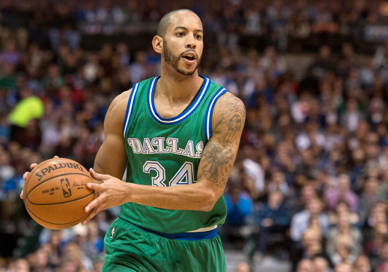 新疆广汇训练开放日；清晨主帅复盘引欢呼；NBA常规赛在即；阵容厚度经受考验的简单介绍