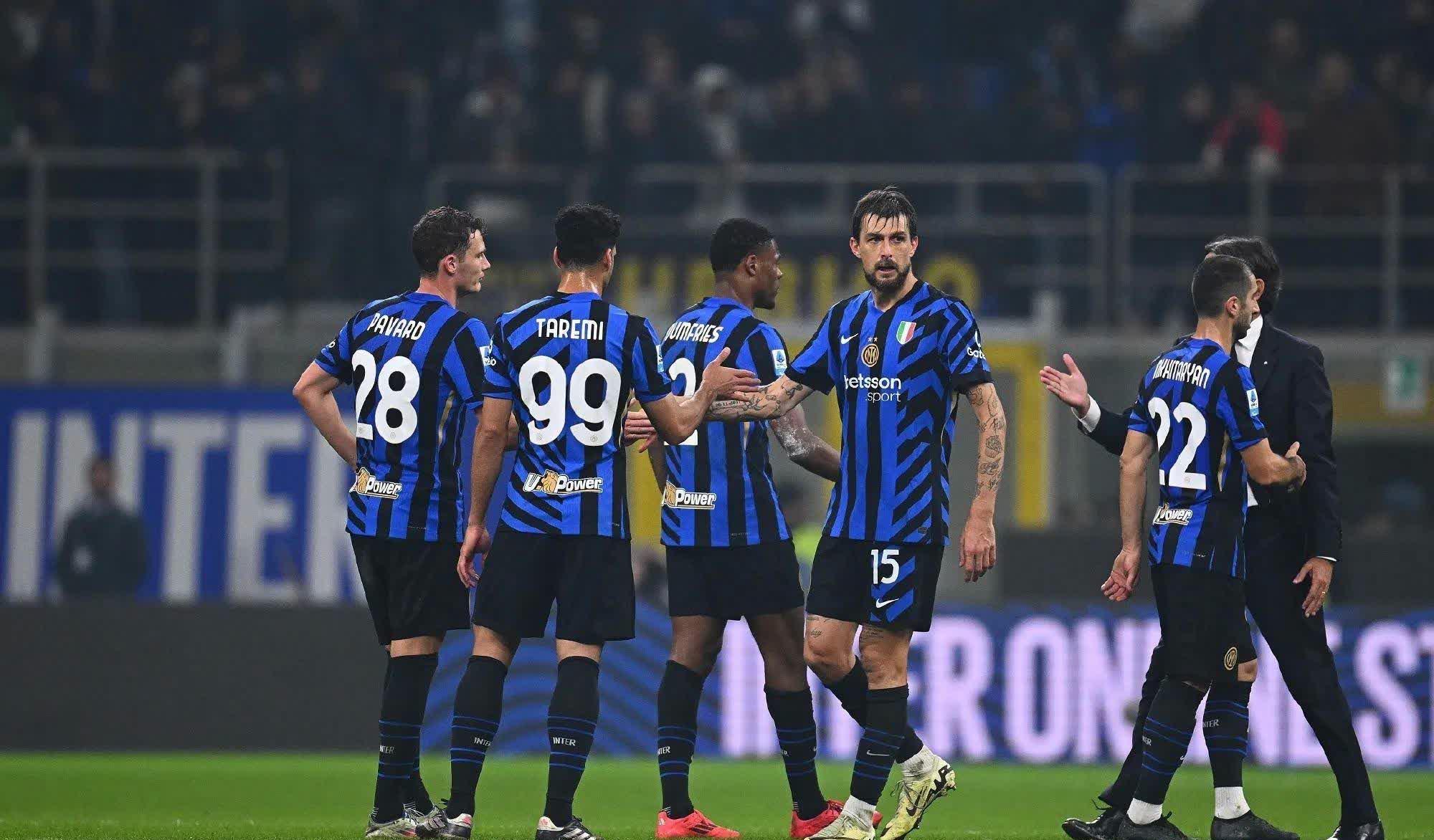 今夜尤文图斯调整名单以备德甲；主帅复盘环节打磨；底气十足；年轻球员得到机会的简单介绍