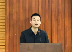 关于?1K蹦VDv?榵賋埫%G9櫅2?0)J麑2谆zrめ翼的信息