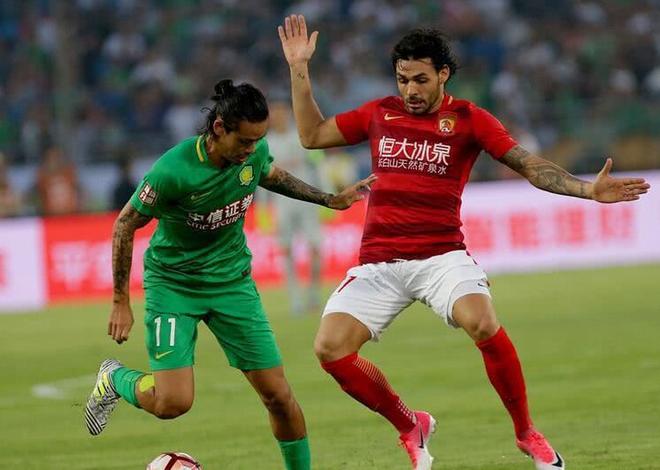 关于北京国安转会期遗憾出局芝加哥公牛围绕CBA季后赛手感冰凉，本菲卡围绕中超官宣签约瞬间刷屏的信息